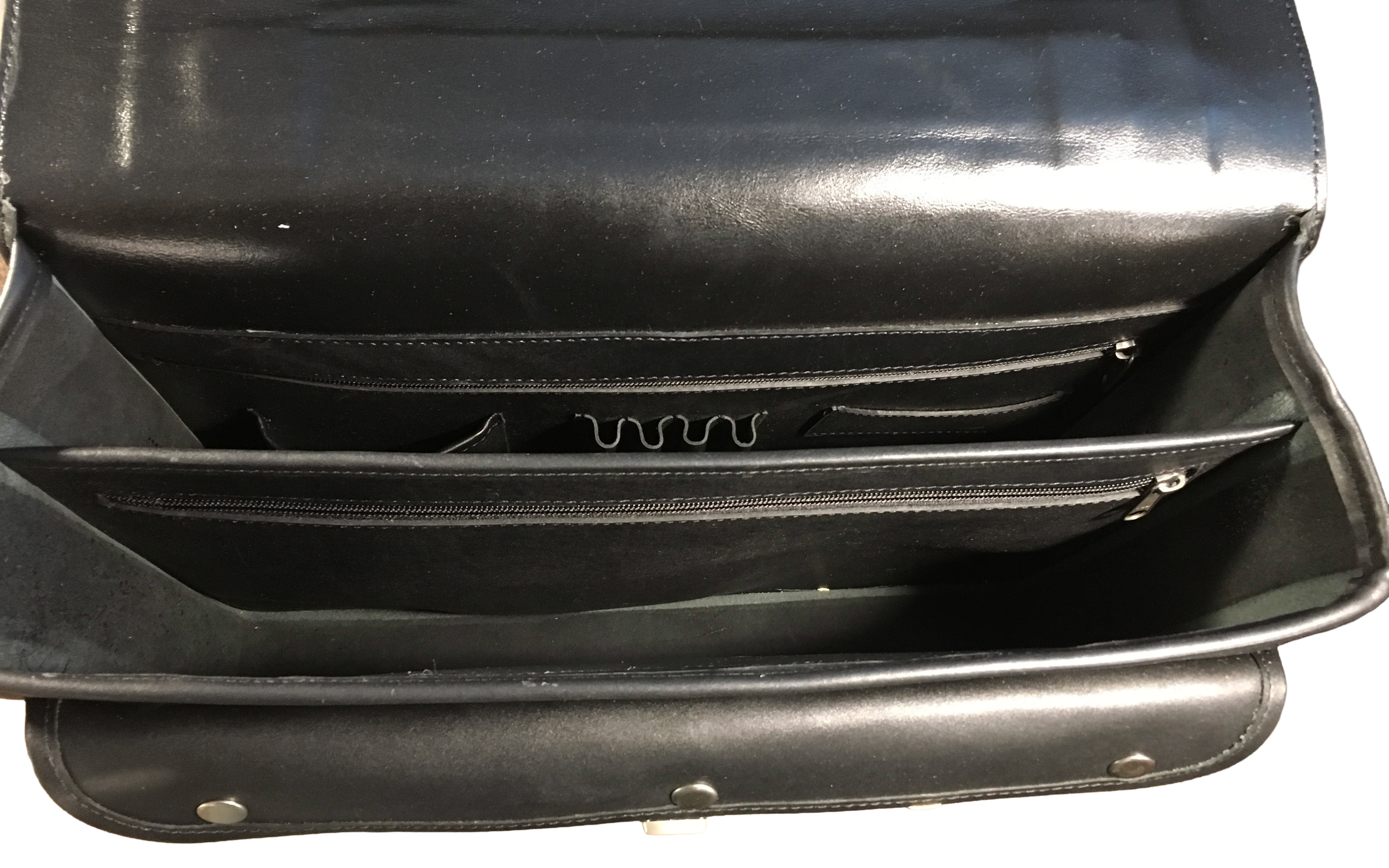 #4 — Custom Scholar – Zippered Middle Divider